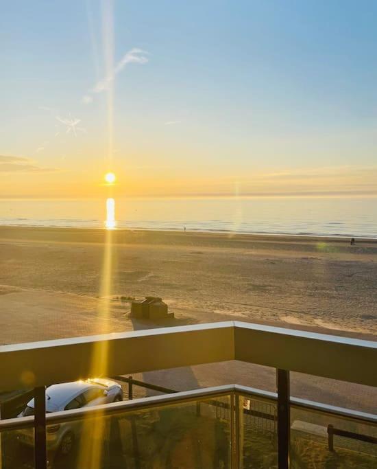 Apartment Vue Frontale Mer, 4 Personnes Bray-Dunes