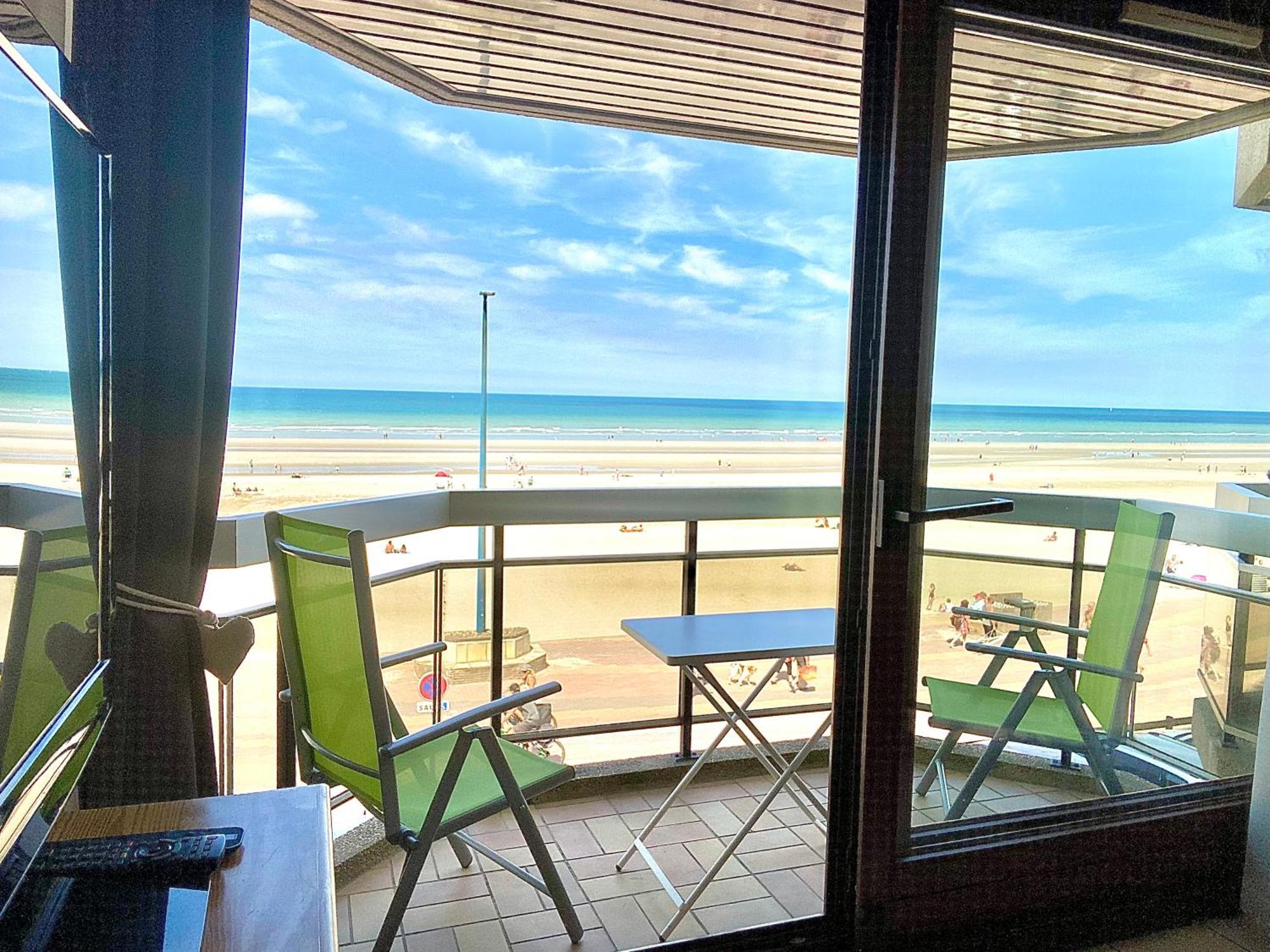 Apartment Vue Frontale Mer, 4 Personnes